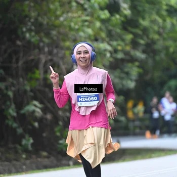 Runner Photo 4764592