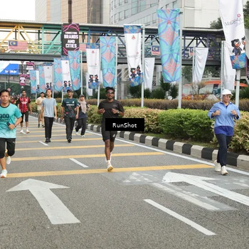 Runner Photo 4764604