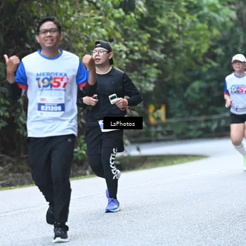 Runner Photo 4764609