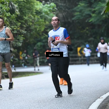 Runner Photo 4764628