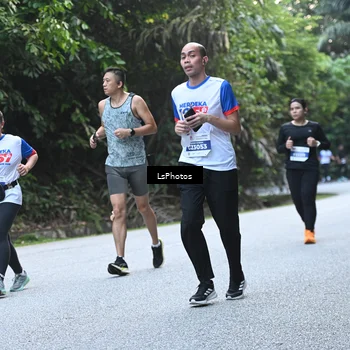 Runner Photo 4764629