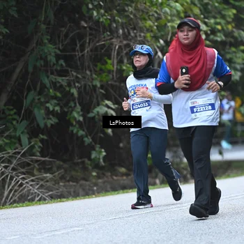 Runner Photo 4764655