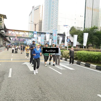 Runner Photo 4764660
