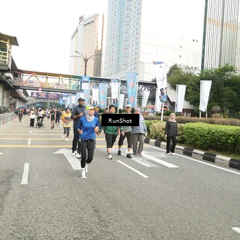 Runner Photo 4764670