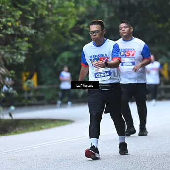 Runner Photo 4764674