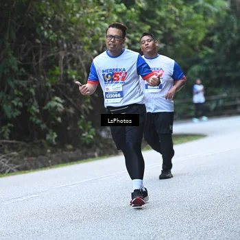 Runner Photo 4764676