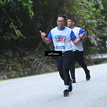 Runner Photo 4764678