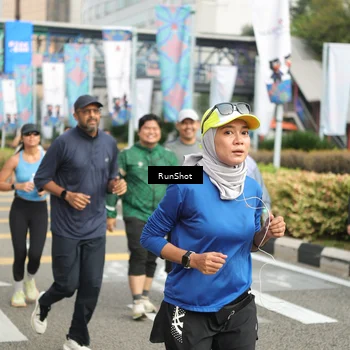 Runner Photo 4764688