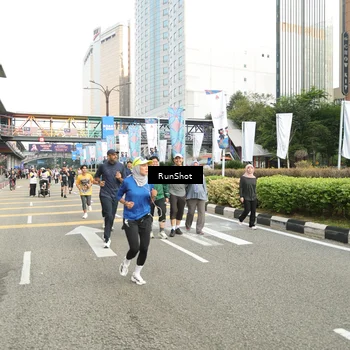 Runner Photo 4764689