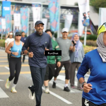 Runner Photo 4764690