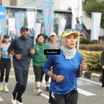Runner Photo 4764696