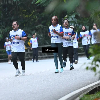 Runner Photo 4764698
