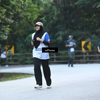 Runner Photo 4764710