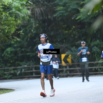 Runner Photo 4764719