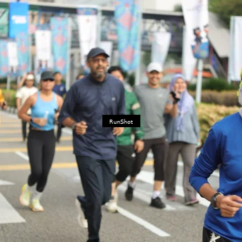 Runner Photo 4764721
