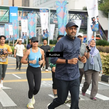 Runner Photo 4764725