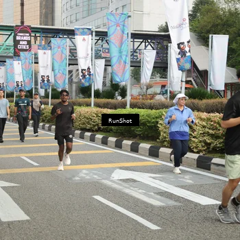 Runner Photo 4764727