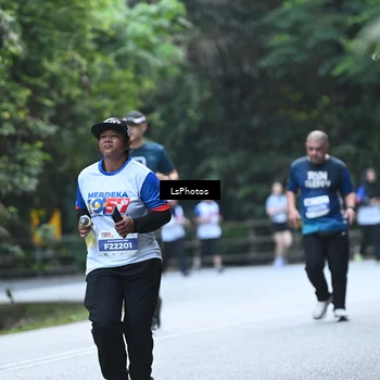 Runner Photo 4764744