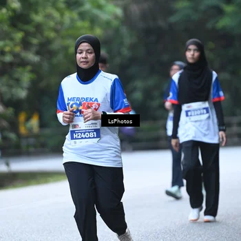 Runner Photo 4764755
