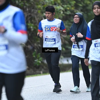 Runner Photo 4764758