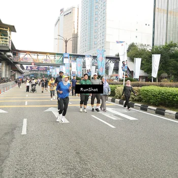 Runner Photo 4764764