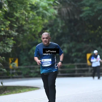 Runner Photo 4764772