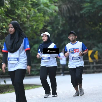 Runner Photo 4764773