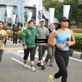 Runner Photo 4764792