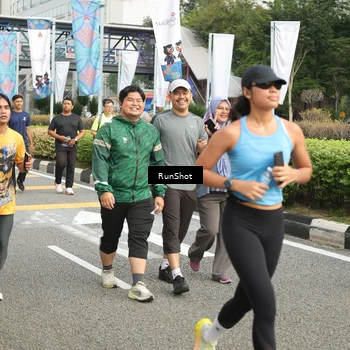 Runner Photo 4764795