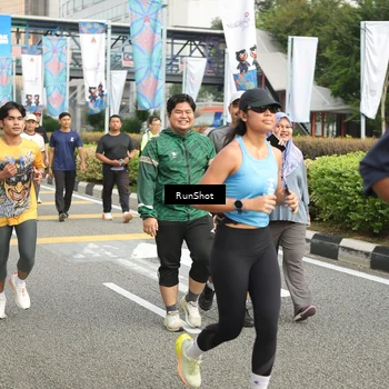 Runner Photo 4764798