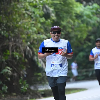 Runner Photo 4764813
