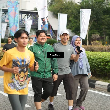 Runner Photo 4764836