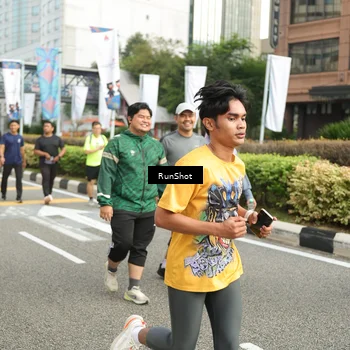 Runner Photo 4764854