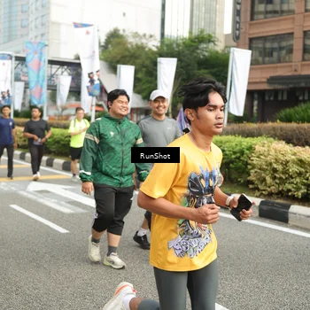 Runner Photo 4764856