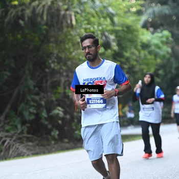 Runner Photo 4764858