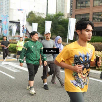 Runner Photo 4764868