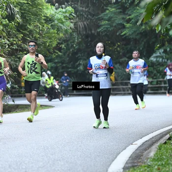 Runner Photo 4764871