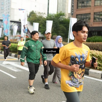 Runner Photo 4764873