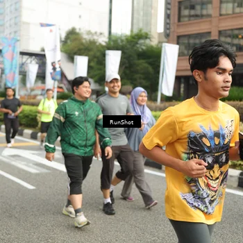 Runner Photo 4764877
