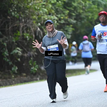 Runner Photo 4764986