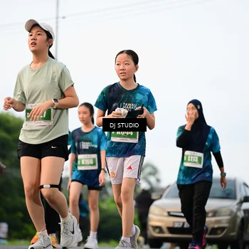 Runner Photo 4765000