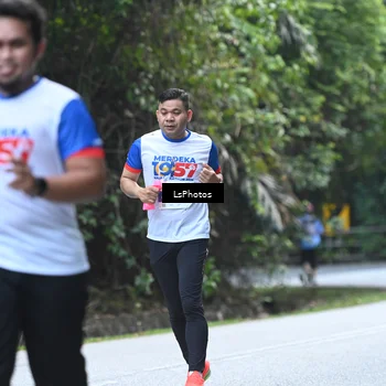 Runner Photo 4765039