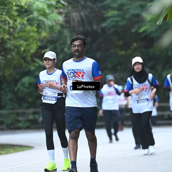 Runner Photo 4765065