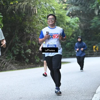 Runner Photo 4765066