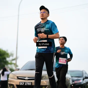 Runner Photo 4765080