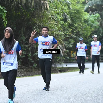 Runner Photo 4765121