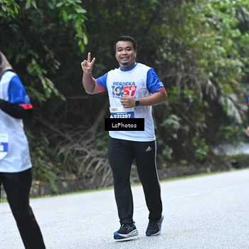 Runner Photo 4765124