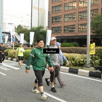 Runner Photo 4765126