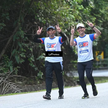 Runner Photo 4765137
