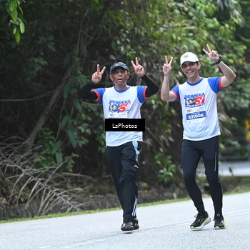 Runner Photo 4765141